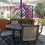 La Casa Del Girasole ססטרי לבאנטה