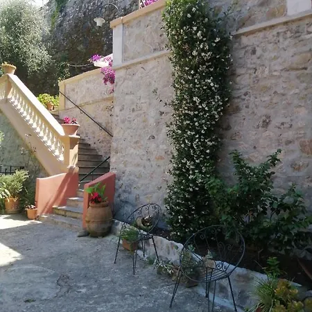 La Casa Del Girasole Apartment *