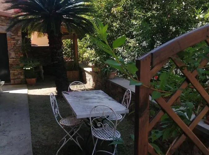 Apartment La Casa Del Girasole Sestri Levante